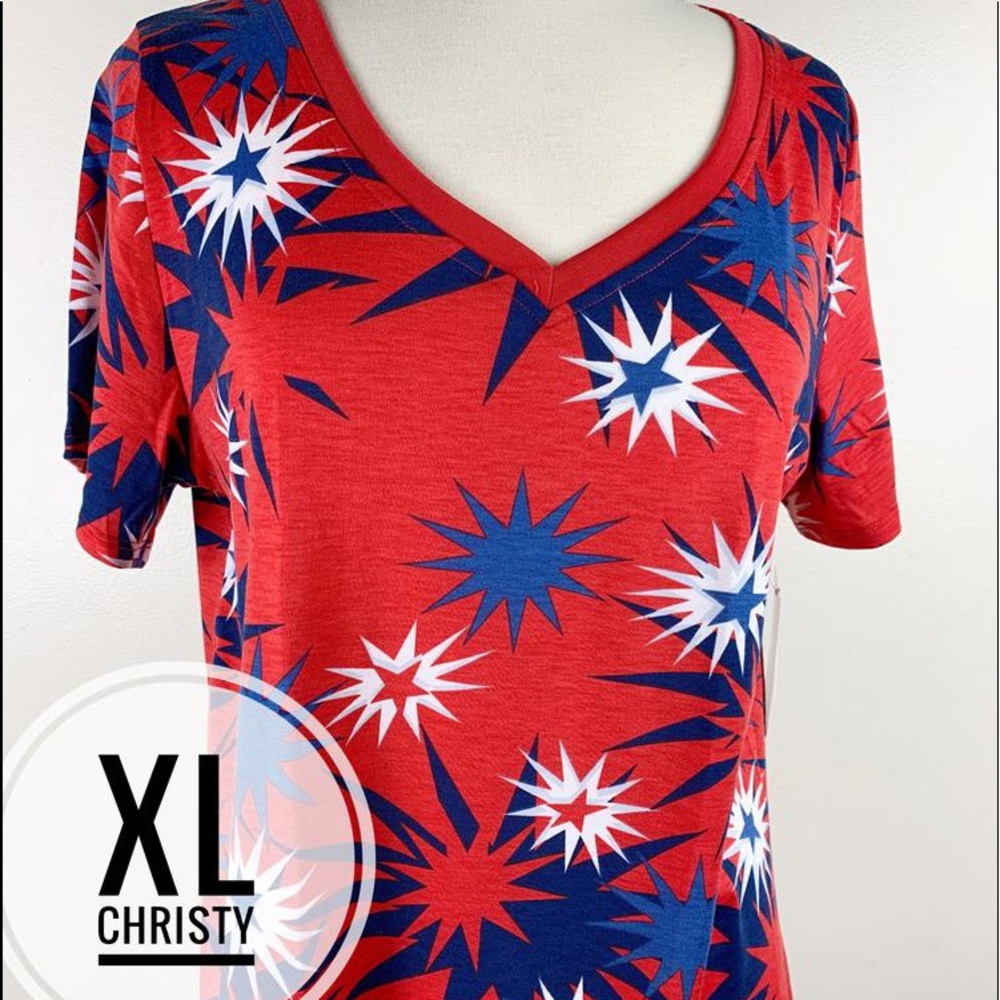 BNWT Lularoe Christy Tee